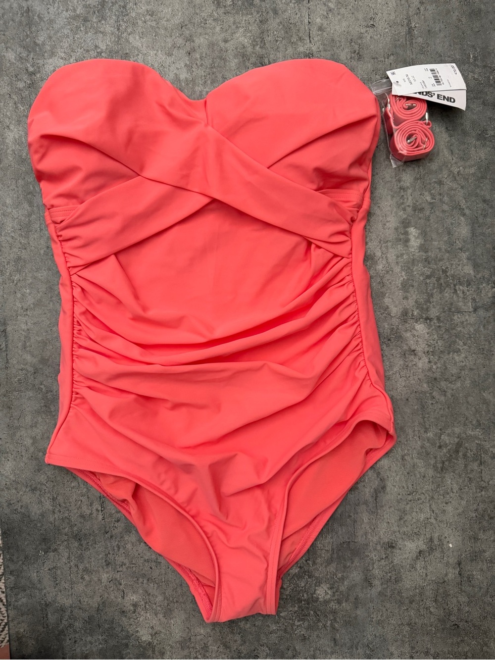Lands' End Women's Twist Front Ruched Bandeau One Piece Swimsuit - new with tags
